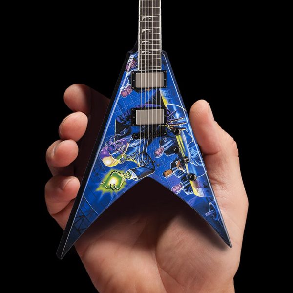 MEGADETH - Dave Mustaine Mini Guitar © Axe Heaven