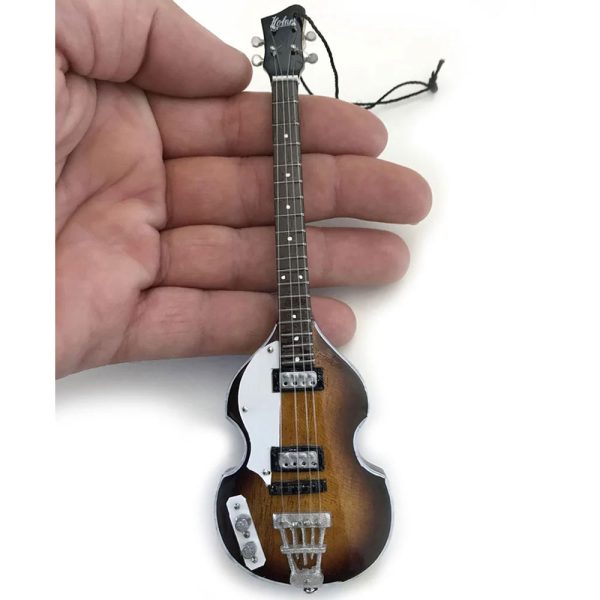 Bajo en miniatura de Paul McCartney