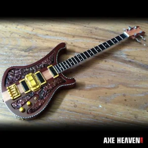 Bajo en miniatura de Lemmy - Axe Heaven